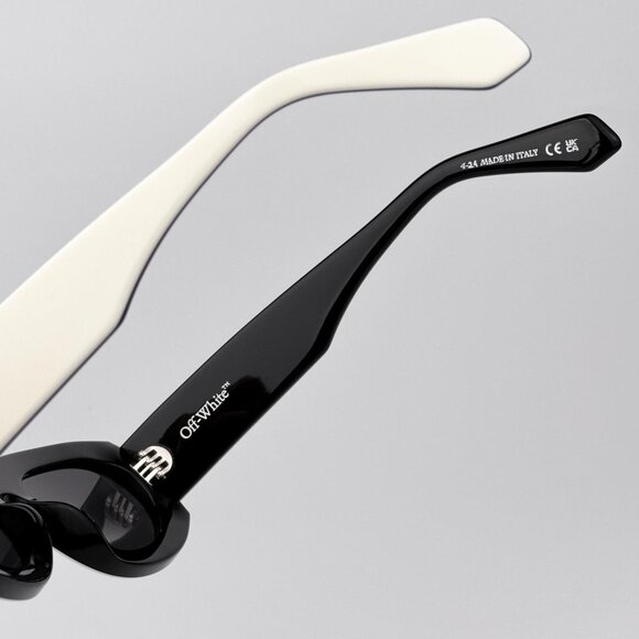 Off-White ORLANDO Women Sunglasses – White/Black Oval Frame Model OERI13O 0107 - Picture 7 of 9